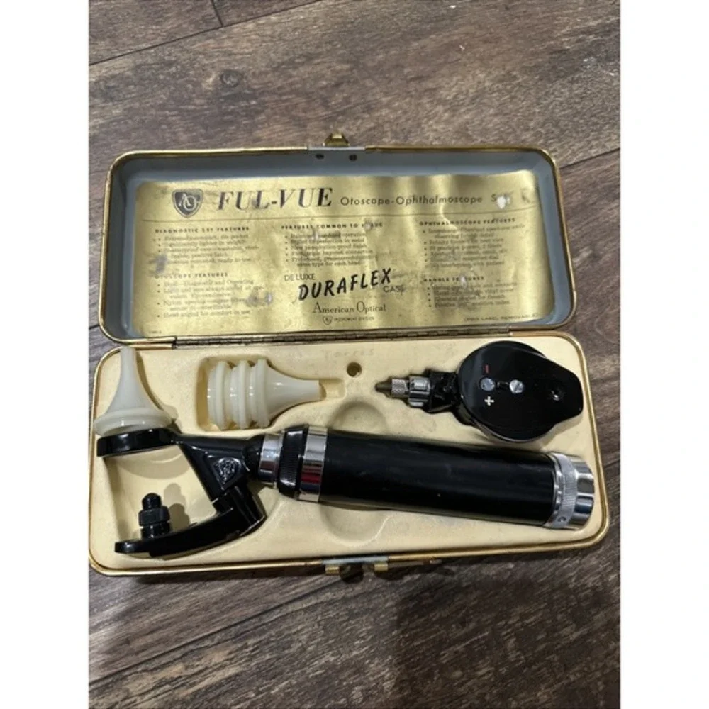 ful-vue otoscope deluxe duraflex‎ case american optical. Vintage. Old.